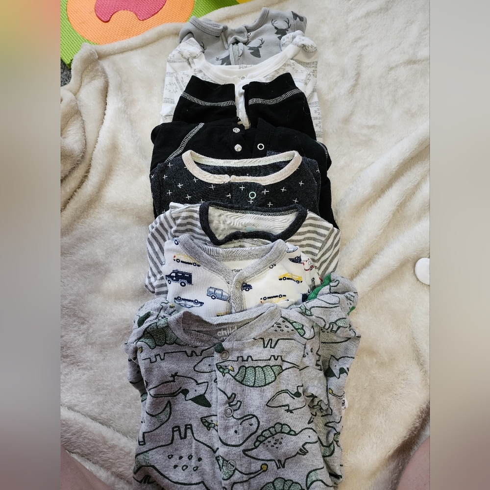 Baby sleepers lot